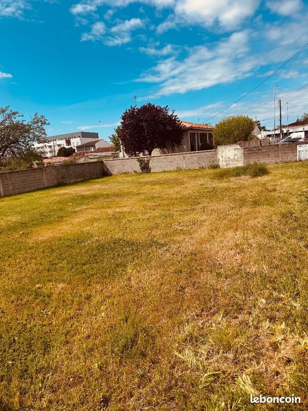Terrain 267m2 la rochelle · 272 000 €