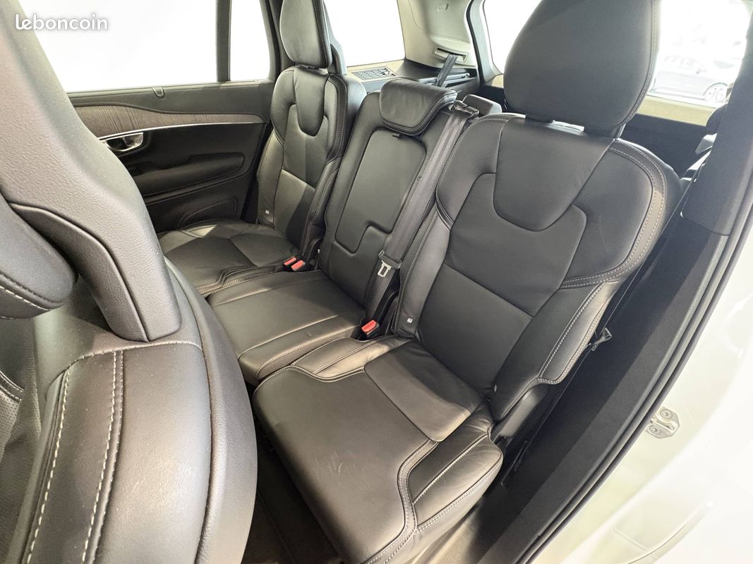 VOLVO XC90 Recharge T8 AWD 303+87 ch Geartronic 8 7pl Inscription Luxe (image 14)