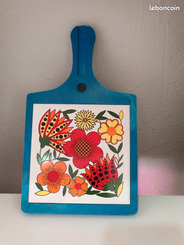 Dessous de plat en fonte bleu fleurs vintage - Arts de la table
