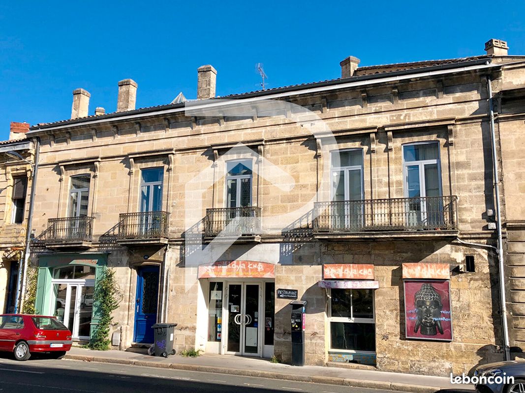 Appartement 2 pièces 42 m² - Bordeaux 33000 (image principale 0)