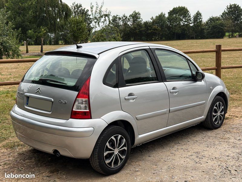 Citroën C3 1.4 75 Ambiance - Excellent État - Garantie (image 2)