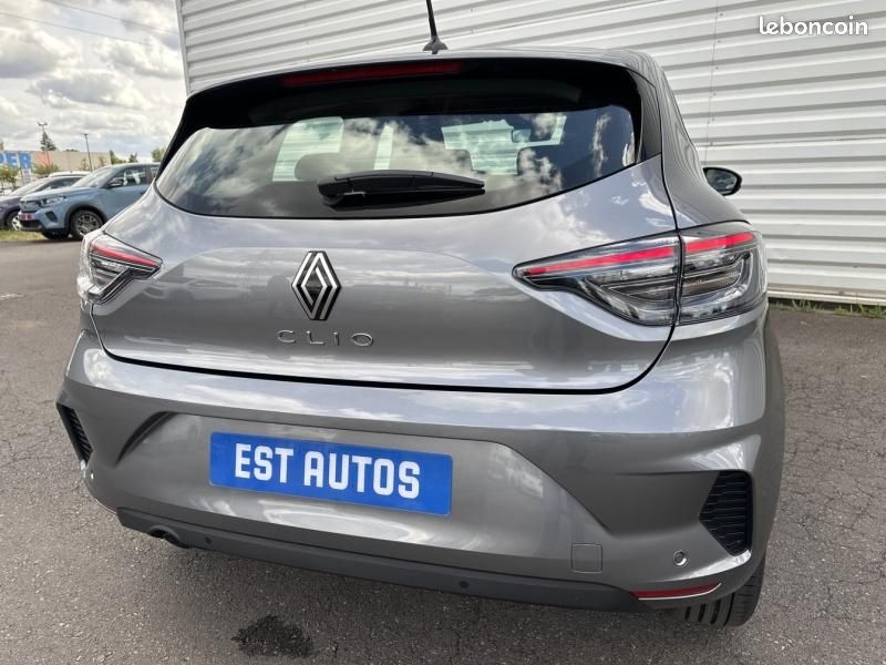 Renault Clio 1.5 dCi 100ch Evolution (image 47)