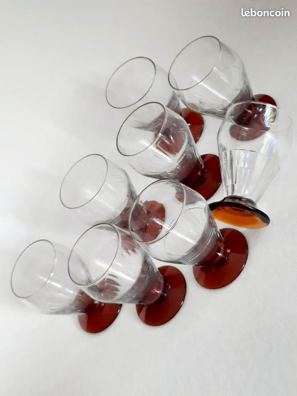 Verres à pieds anciens années 30-40 coloré ambré (image 2)