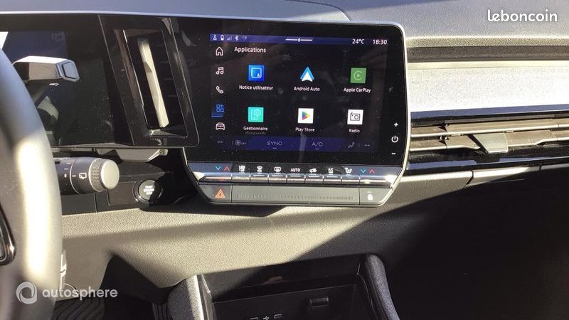 Renault Austral 1.2 E-Tech full hybrid 200ch Evolution - 25 (image 19)
