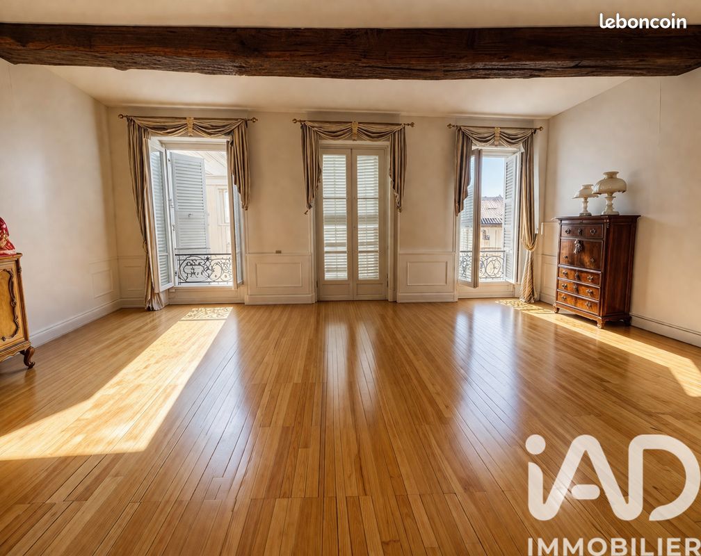 Appartement 4 pièces 123 m² · à La Rochelle · 123 m² · 420 000 €