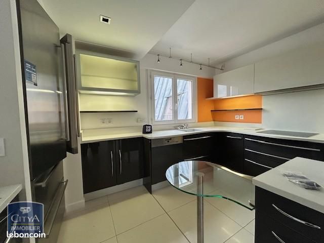 Appartement a louer poitiers - 3 pièce(s) - 117 m2 - Surfyn