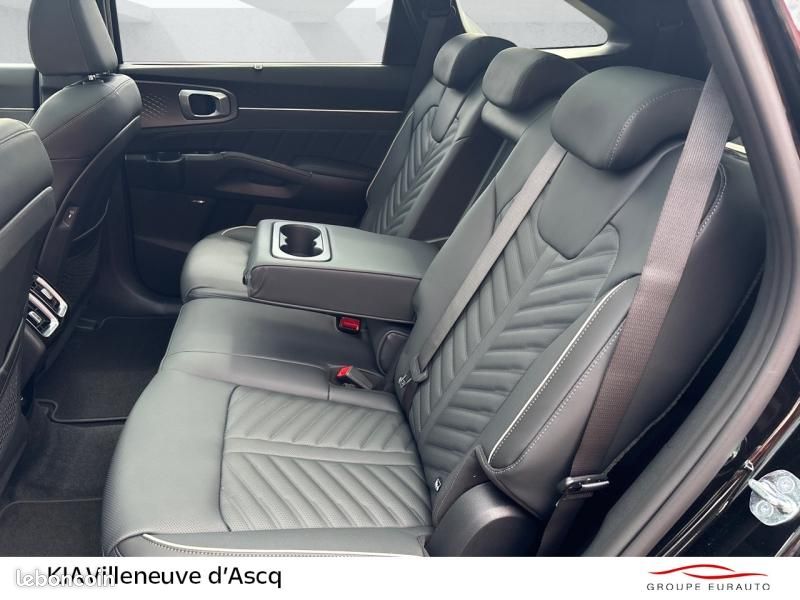 Kia Sorento 1.6 T-GDi 288ch PHEV Premium Business 4x4 7 places (image 12)