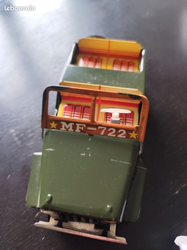 Joustra - Lot de 10 jouets en tôle des années 1950/60
