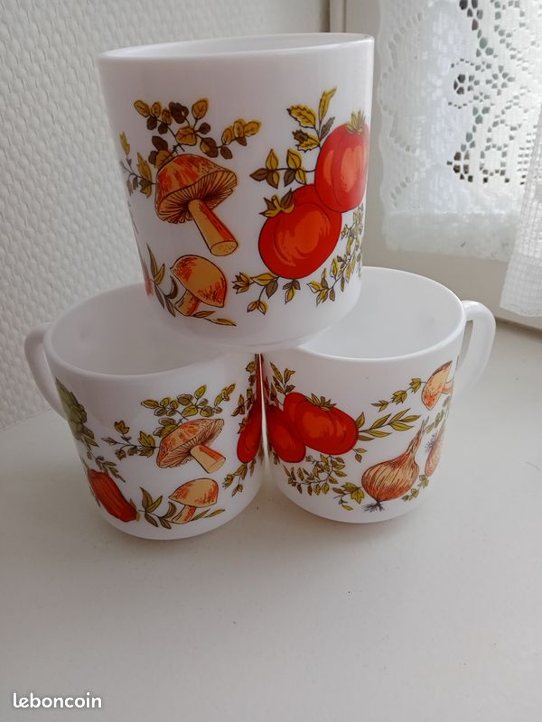 Duo De Mugs Arcopal Décor Fruits - Rétro - Palluy - Occasion