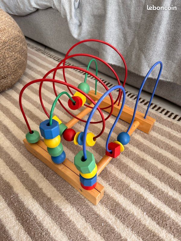 Jeu bébé/enfant en bois avec boules couleurs (image 1)