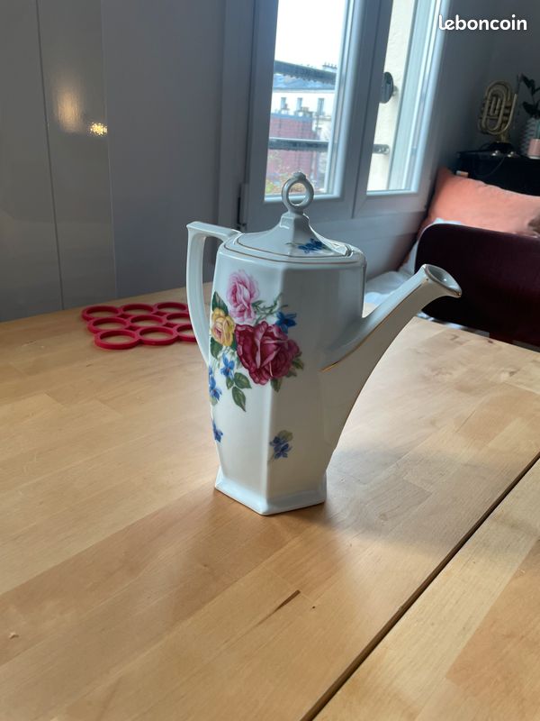 Cafetière en Porcelaine MZ Altrohlau CMR made in czechoslovakia numérotée (image 1)
