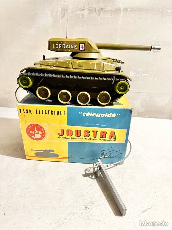 TANK CHAR JOUSTRA jouet ancien 1937 tout tôle TBE EUR 49,00 - FR