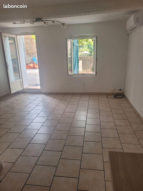 Appartement 2 pièces 42 m² · à Pierrefeu-du-Var · 42 m² · 600 €/mois