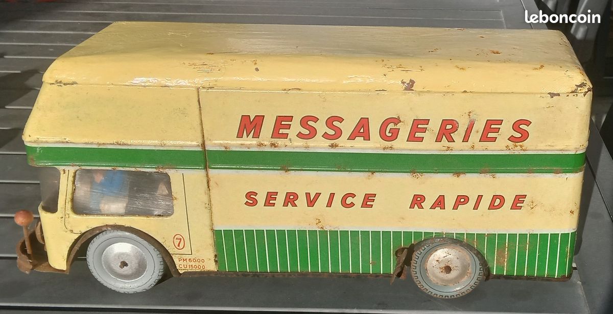 682024_8