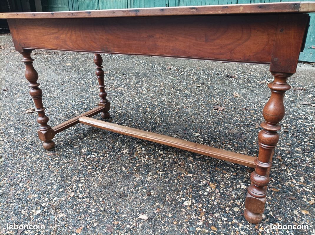 Table ancienne (image 4)