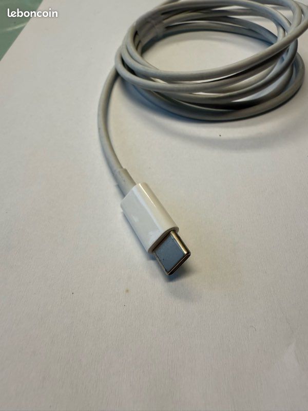 Câble Usb-C / Lightning (1,5m) (image 3)