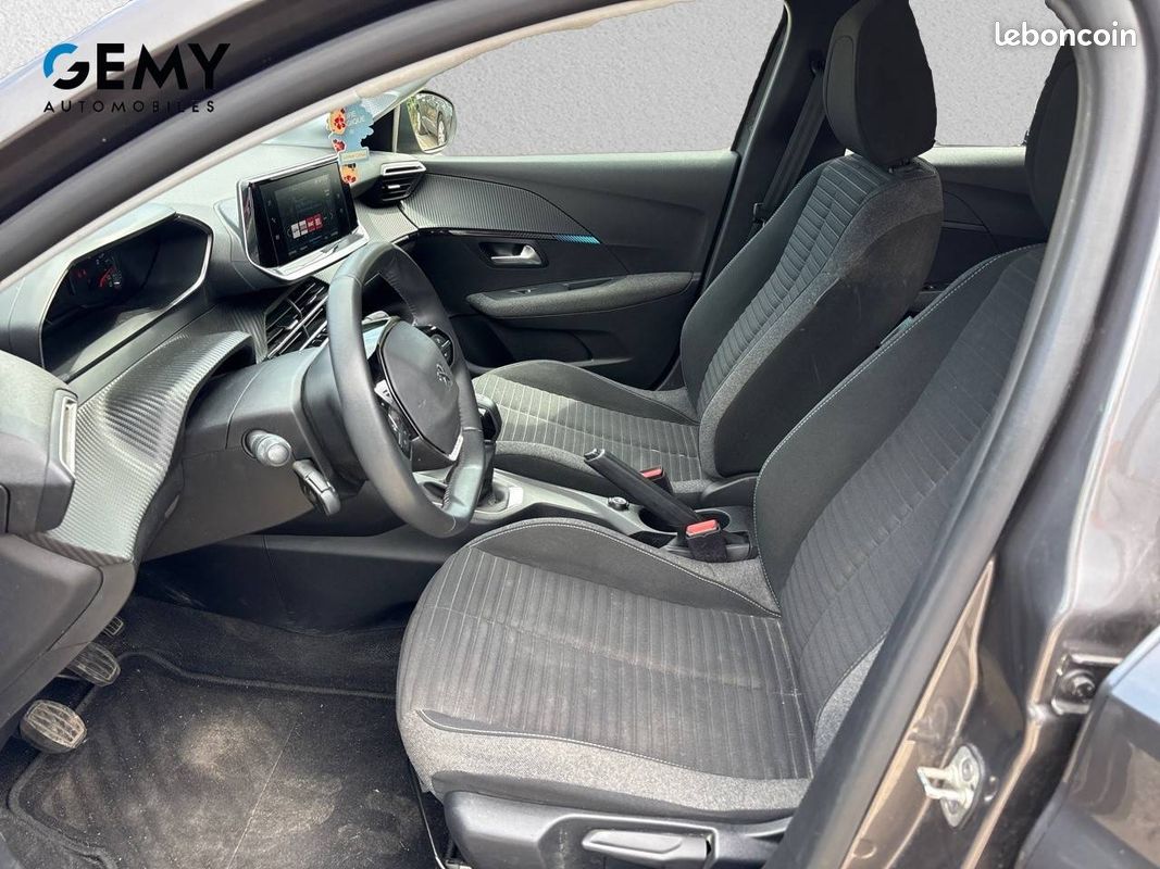 PEUGEOT 208 PureTech 75 S&S BVM5 Style (image 9)