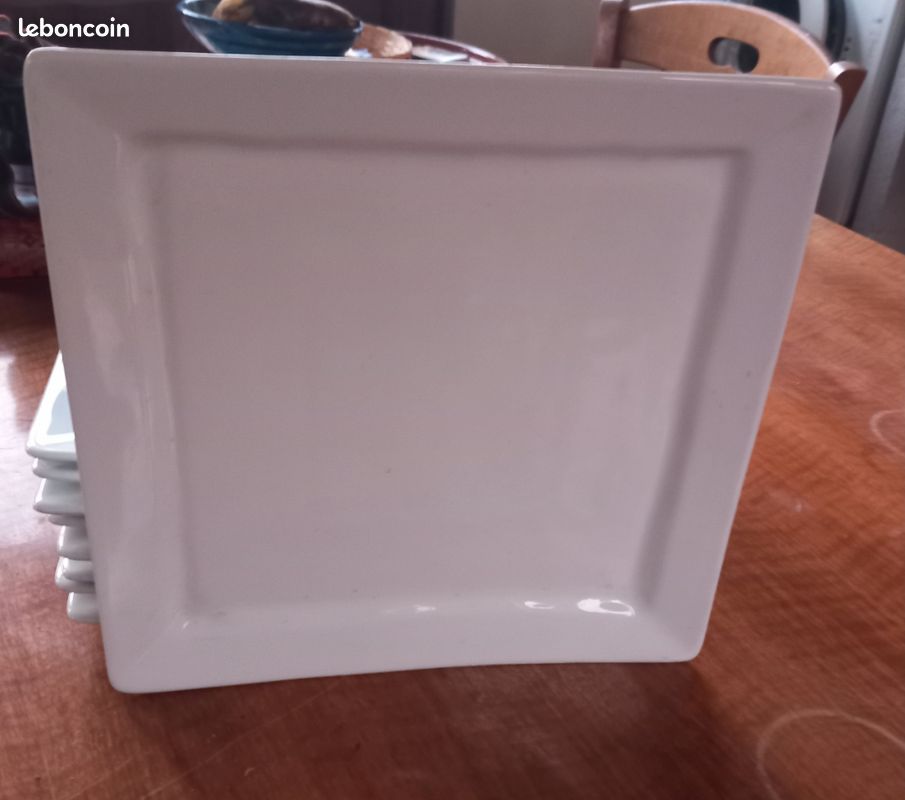 Assiette carré porcelaine (image 2)