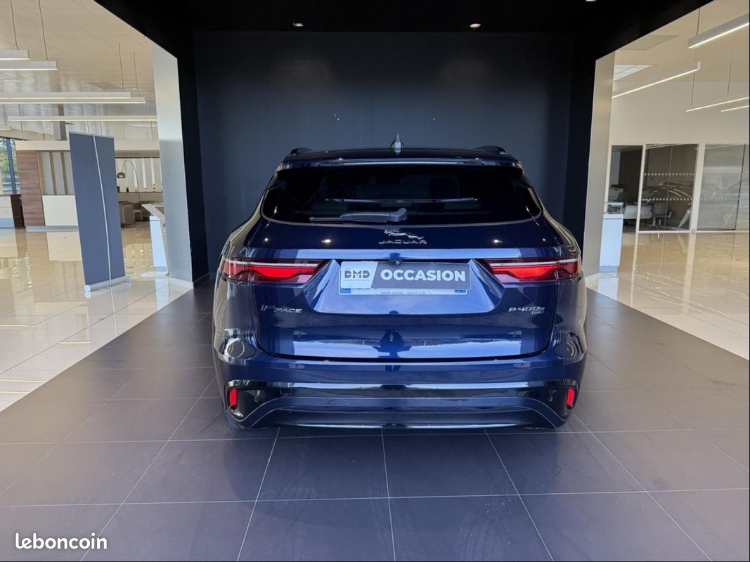 Jaguar F-Pace P400e Plug-in-Hybrid R-Dynamic SE BVA8 AWD - Voitures