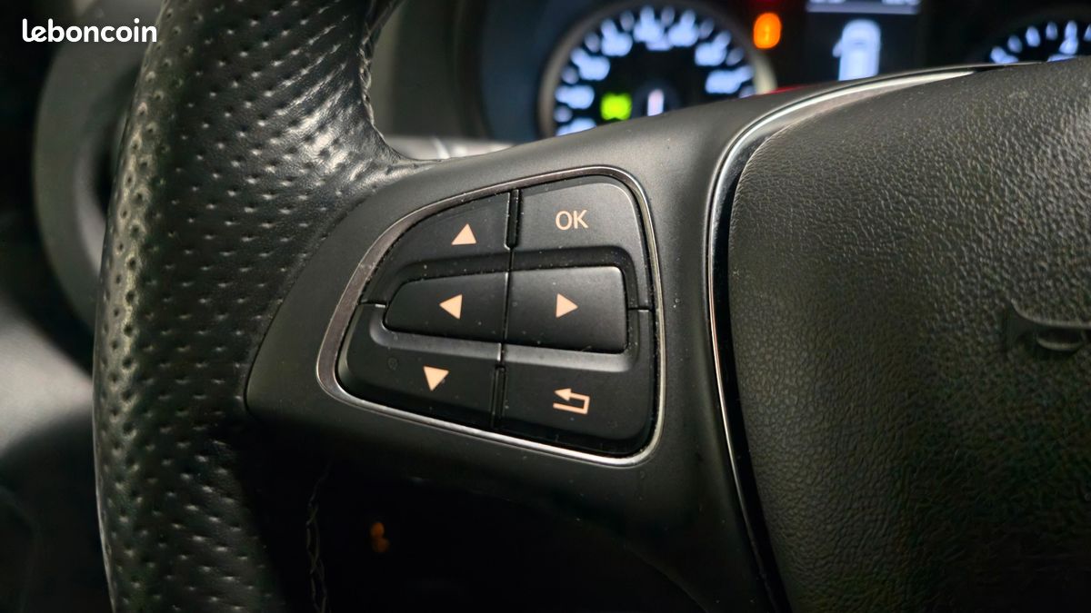 MERCEDES-BENZ VITO TOURER 2.0 119 CDI 190 LONG L2 SELECT 4X4 9G-TRONIC BVa (image 31)
