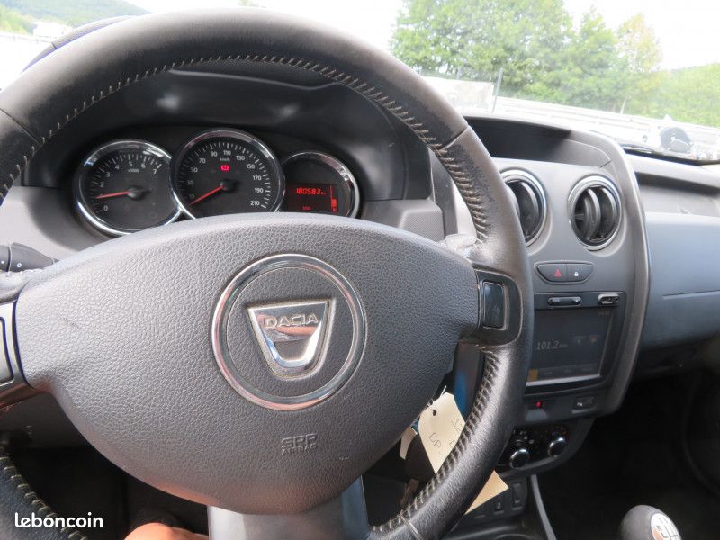 Dacia DUSTER 1.5 DCI 110CH PRESTIGE 4X4 (image 13)