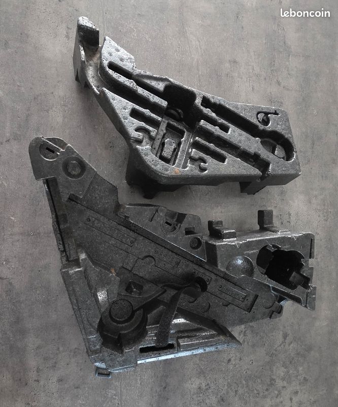 Supports Mousses de rangement cric & outillage d'origine – Porsche Cayenne (Audi Q7 / VW Touareg) (image 2)