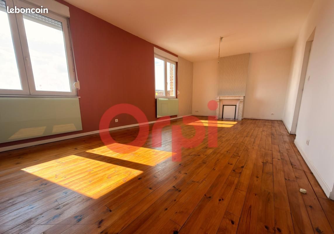 Appartement 3 pièces 91 m² · à Péronne · 91 m² · 690 €/mois