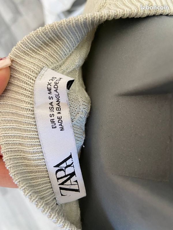 Haut Vert Sans Manches à Col V Et Franges – Zara Taille S, Neuf Sans étiquette