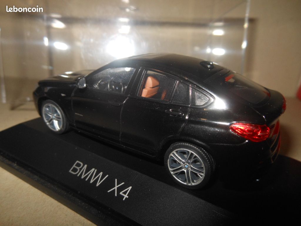 MINIALUXE 1/43è BMW 1500 MINIA STABLE BON ÉTAT
