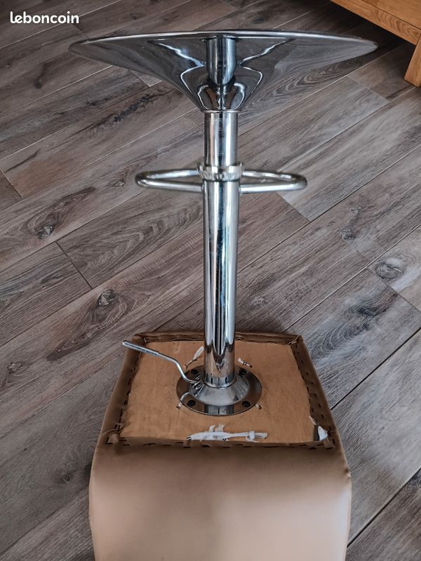 Tabouret haut (image 6)