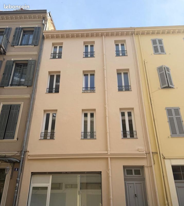 Immeuble 12 pièces 300 m² · à Cannes · 300 m² · 1 780 000 €