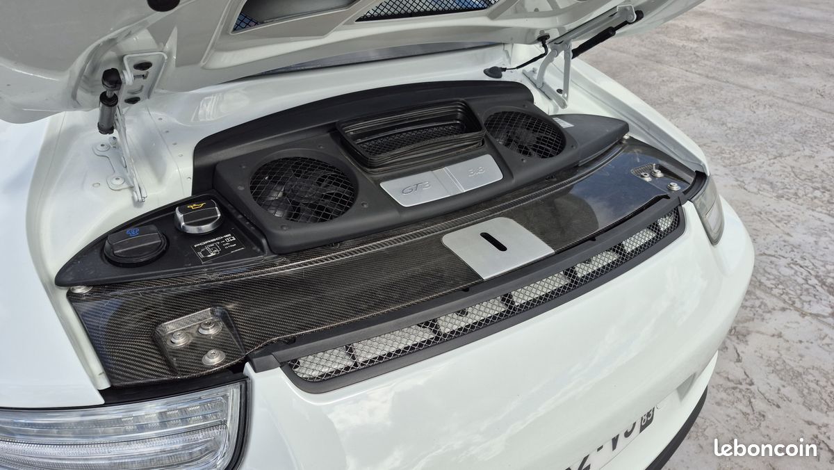 Porsche 911 type 991 GT3 phase 1 (image 10)