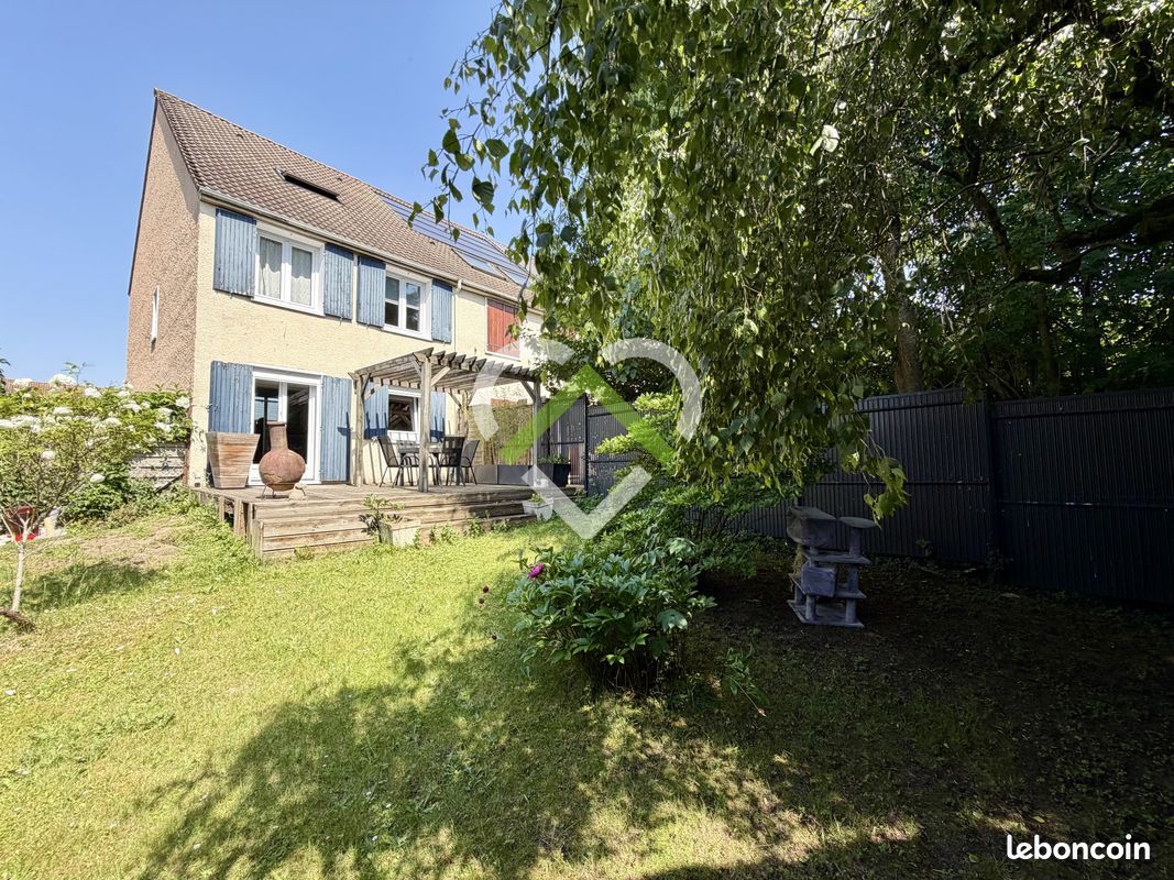 Maison 6 pièces 130 m² · à Villeneuve-d'Ascq · 130 m² · 399 000 €