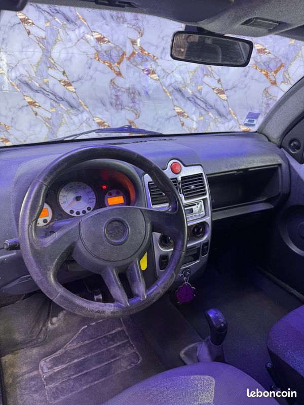 Aixam A741 SANS PERMIS (image 6)