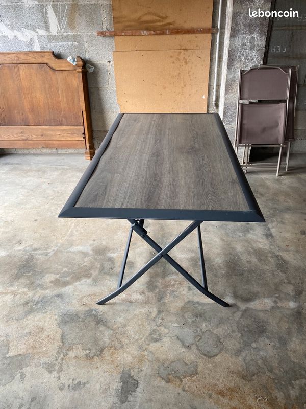 Table salon de jardin (image 2)