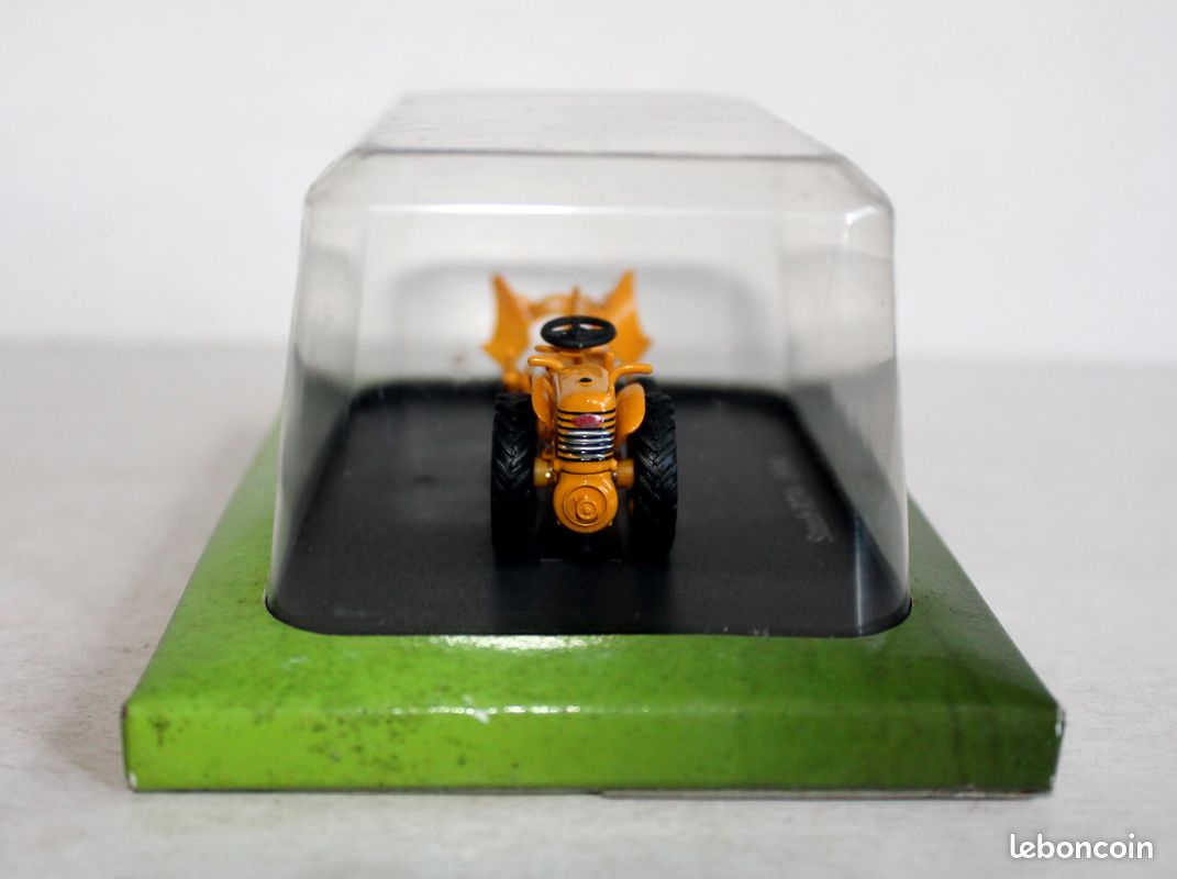 Miniature tracteur, engin agricole 1/43 - staub rt4 - 1954 - hachette / neuf (image 2)