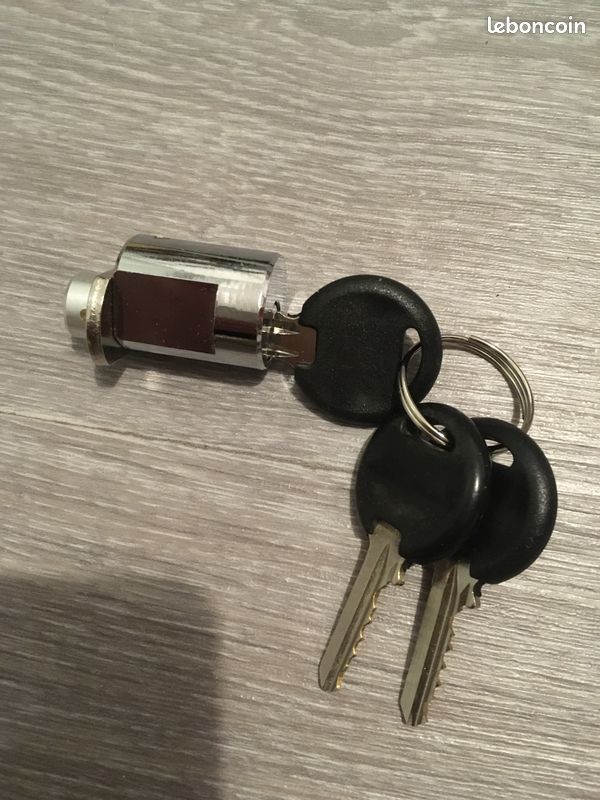Serrure/cylindre pour box churgard (image 1)