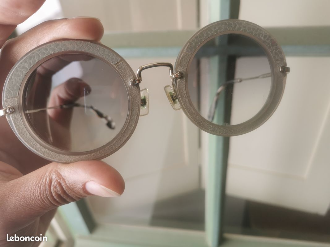 Lunettes de soleil MIUMIU (image 3)