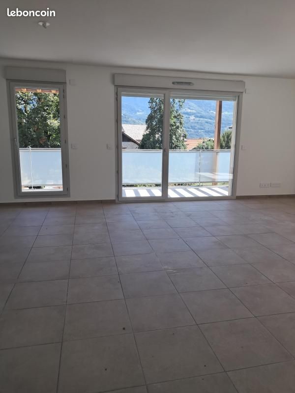Appartement 4 pièces 88 m² · à Bernin · 88 m² · 1 095 €/mois