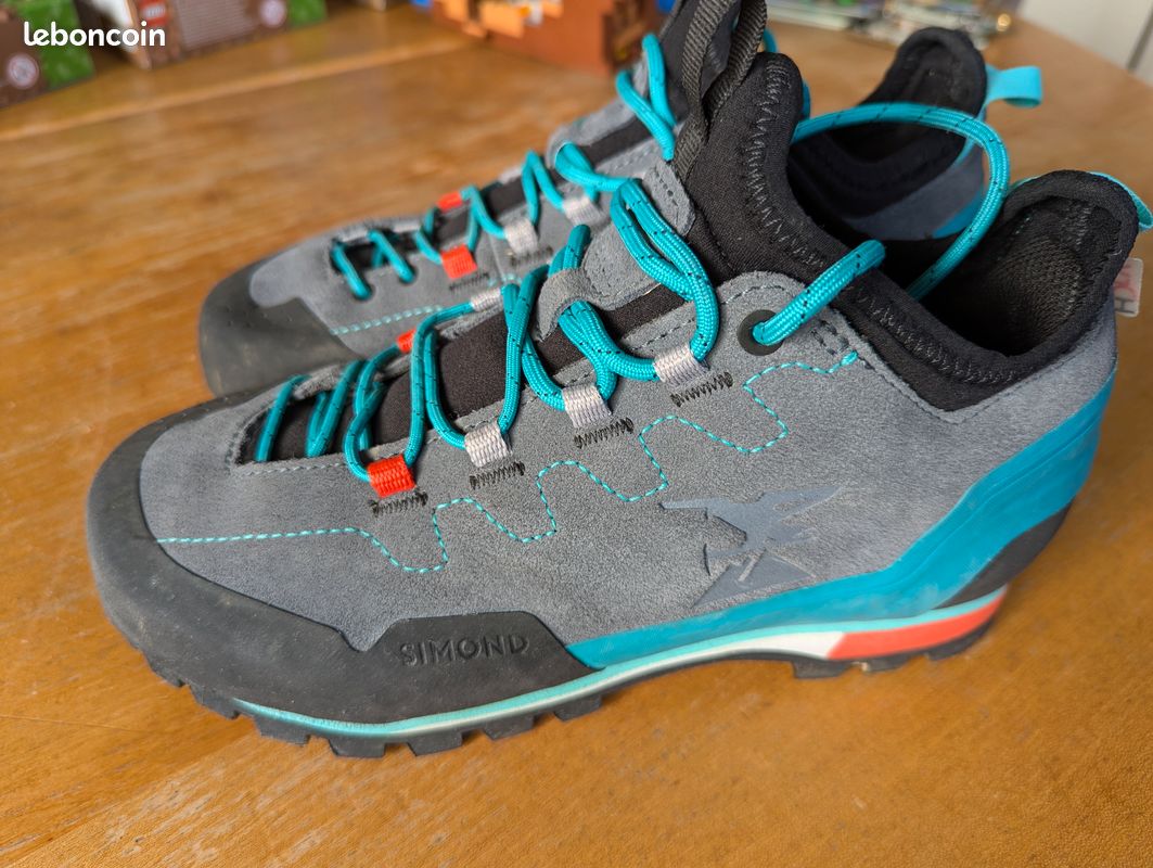 Chaussures simond taille 37 eu US Sport Plein air