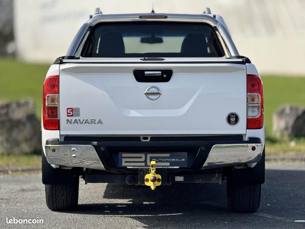 NISSAN NP300 NAVARA 2.3 dCi 190ch BVA DOUBLE CABINE Tekna (image 7)