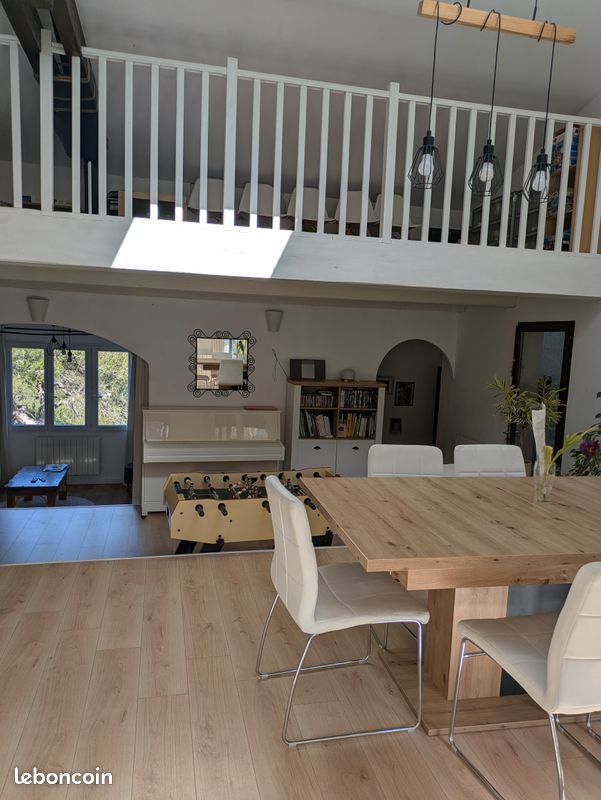 Maison 4 pièces 130 m² · à Roquefort-la-Bédoule · 130 m² · 470 000 €