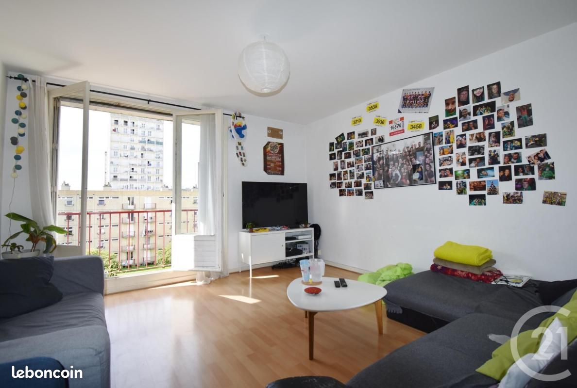 Appartement 4 pièces 74 m² · à Rennes · 74 m² · 390 €