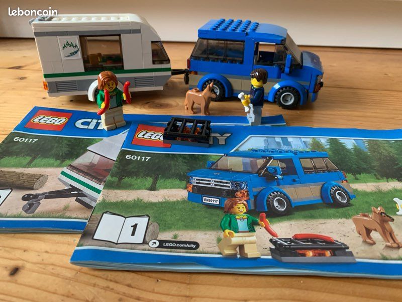 Lego City 60117 la camionnette et sa caravane Jeux Jouets