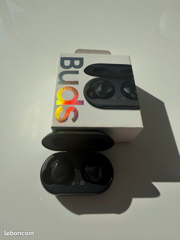 Samsung Galaxy Buds (image 2)