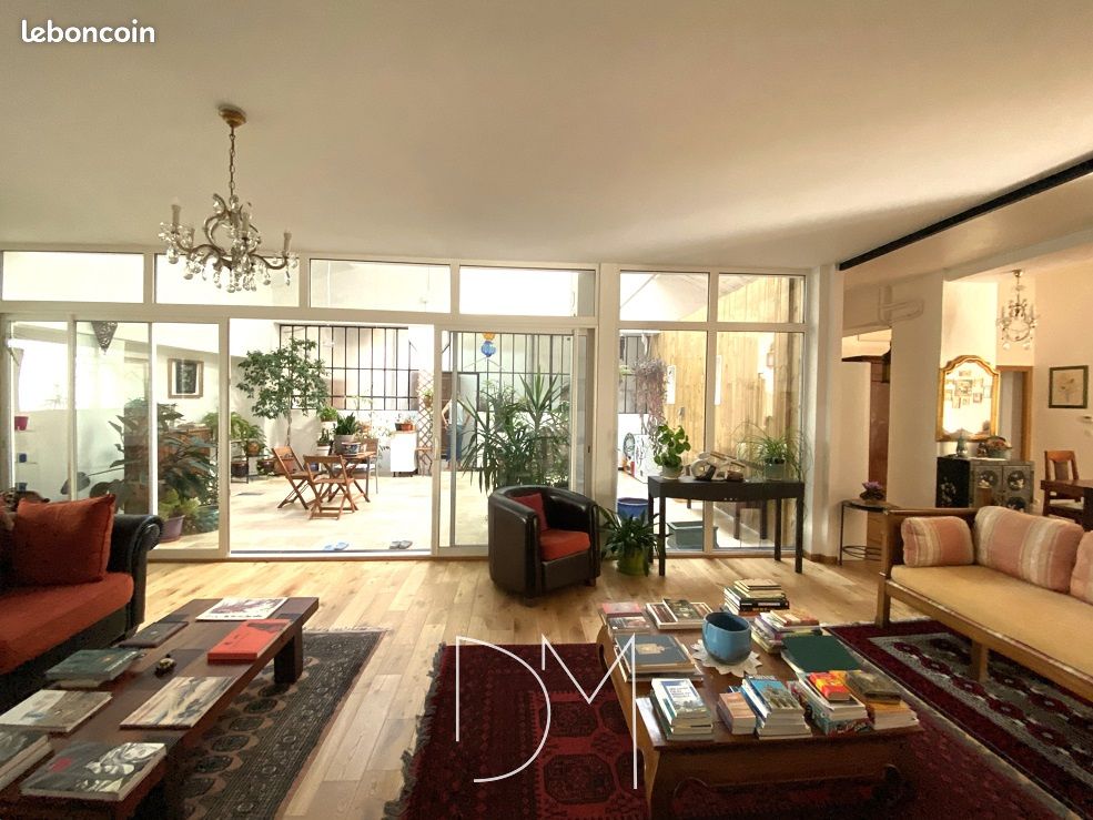 Maison 11 pièces 270 m² · à Valence · 270 m² · 615 000 €
