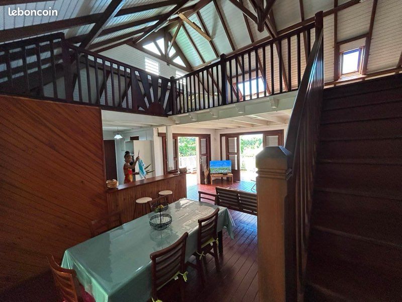 Maison 4 pièces 150 m² · à Lamentin · 150 m² · 1 750 €
