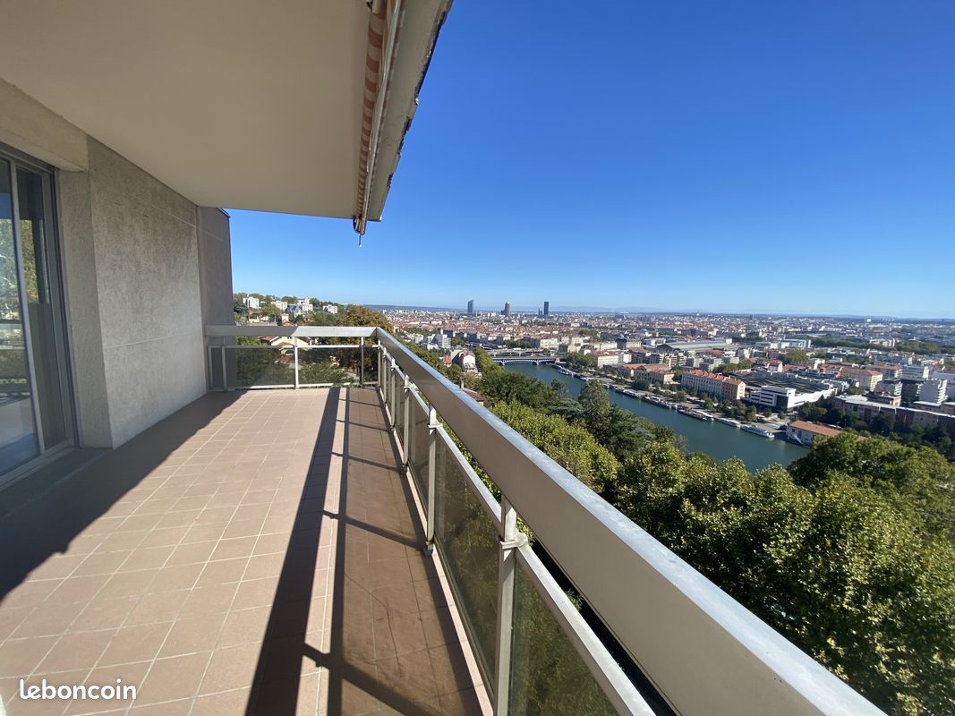 Appartement 5 pièces 137 m² · à Lyon · 137 m² · 2 250 €/mois