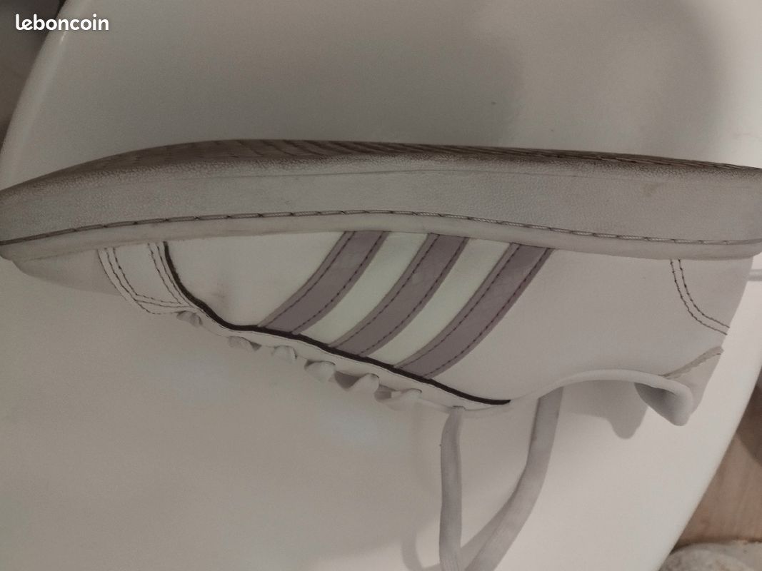 Adidas (image 1)