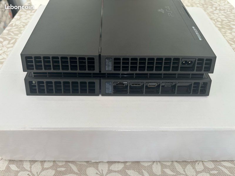 PS4 Slim avec jeux (image 3)